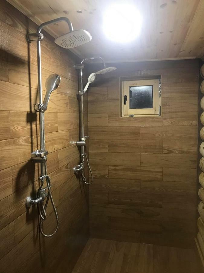 Eko Apartmani Krackovic Golubovci Kültér fotó