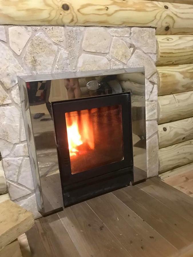 Eko Apartmani Krackovic Golubovci Kültér fotó
