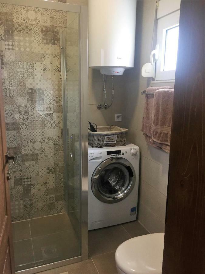 Eko Apartmani Krackovic Golubovci Kültér fotó