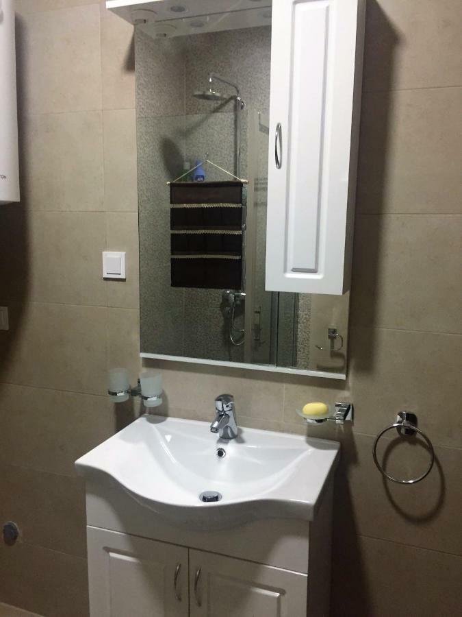 Eko Apartmani Krackovic Golubovci Kültér fotó